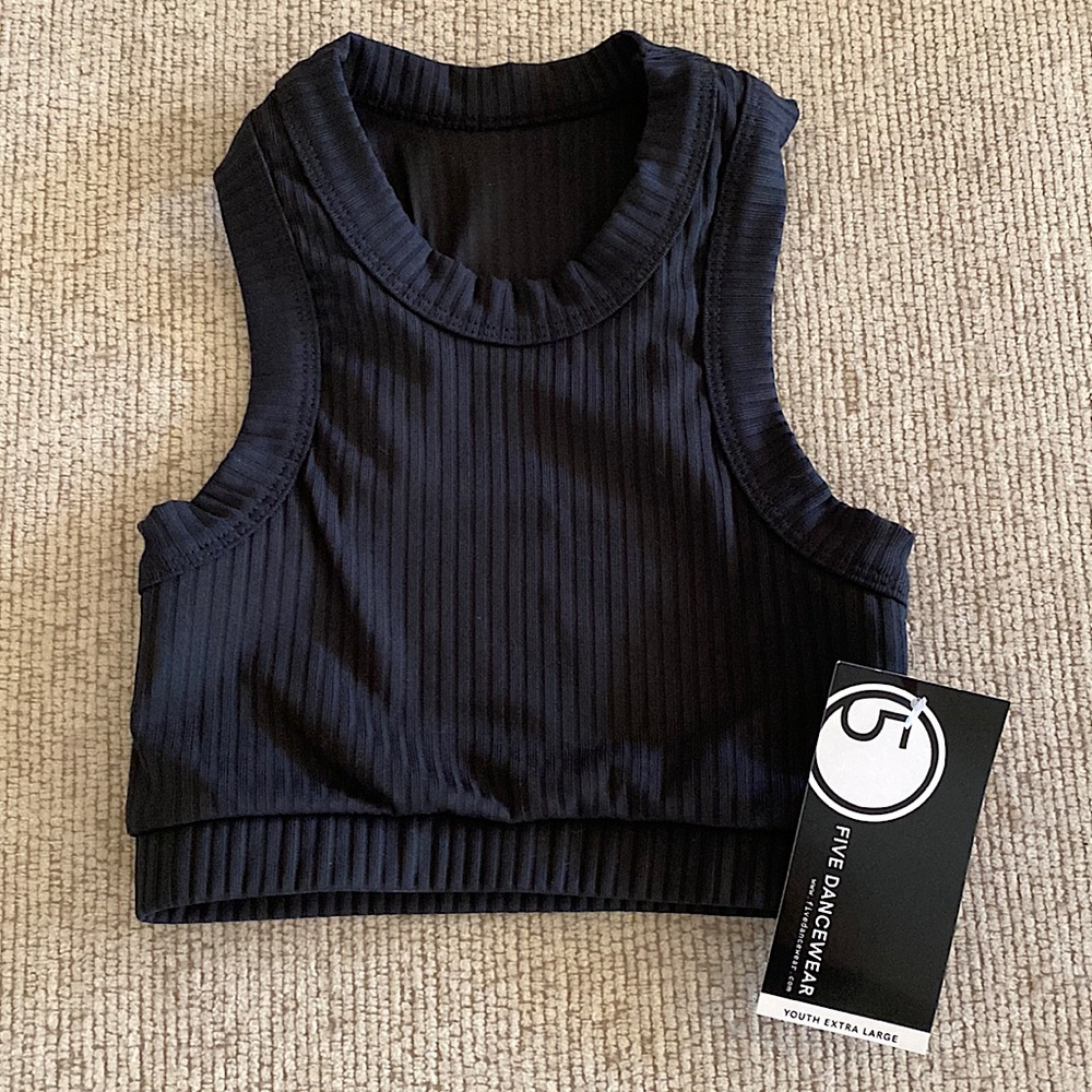 Five Dancewear yxl top